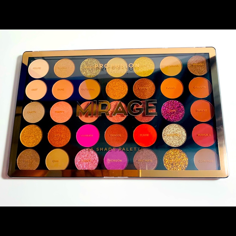 Mirage 35 eyeshadow palette by profusion
